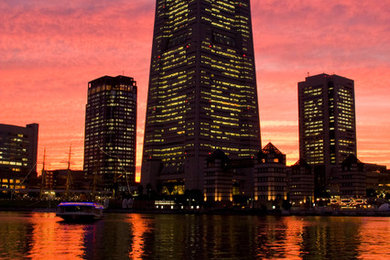 993 Yokohama Landmark Tower, Emperador Light