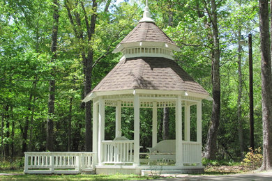 Inspiration for an exterior home remodel in Houston