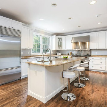 Kitchen Cabinet Painting (Before And After)