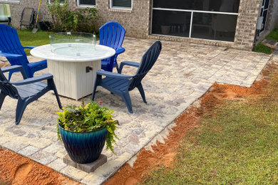 Example of a patio design in Miami