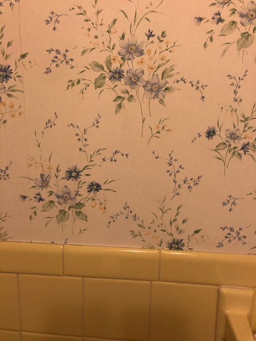 Wallpaper for yellow bathroom