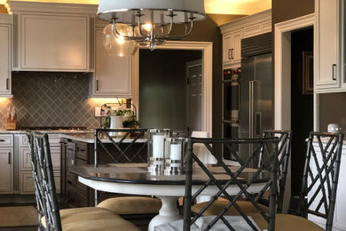 Home design - traditional home design idea in Detroit