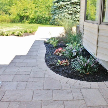 Pennington Patio w/ Overhang Roof