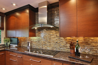 Transitional kitchen photo in Miami