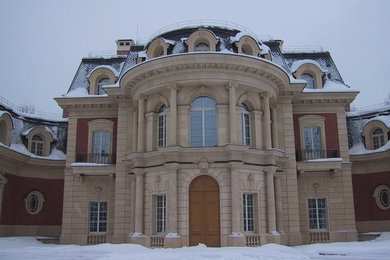 The White Mansion