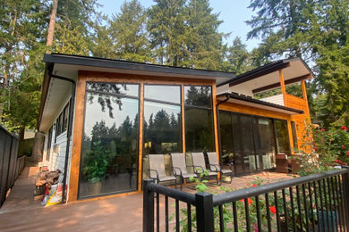 Inspiration for a contemporary exterior home remodel in Seattle