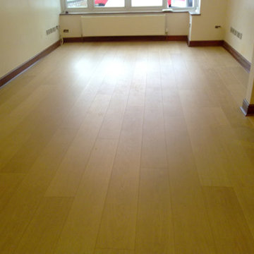 Installing Amtico Oak Floor to Areas