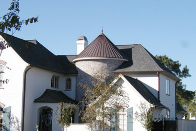 Exterior home idea in Houston