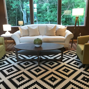 Modern Vibe in the Suburbs
