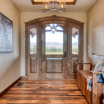 Lone Pine Lodge