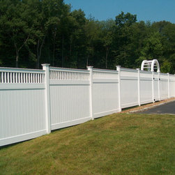 Vinyl Fences - Home Fencing And Gates