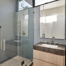 Rockwood Bathroom