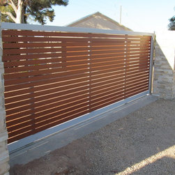 Aluminium slats, automated sliding gate - Products
