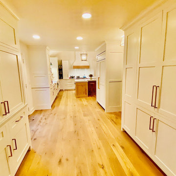 New Canaan White and Oak Kitchen