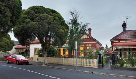 Houzz Tour: Welcoming Light and Gatherings in Melbourne