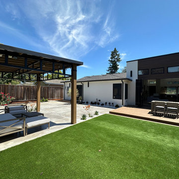Tech-Savvy Tranquility: Sustainable Yard Design