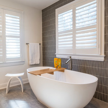 Dated Master Bath Gets a Contemporary Face-lift