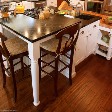 Door style: Summit | Species: Paint Grade | Finish: Soft Cream