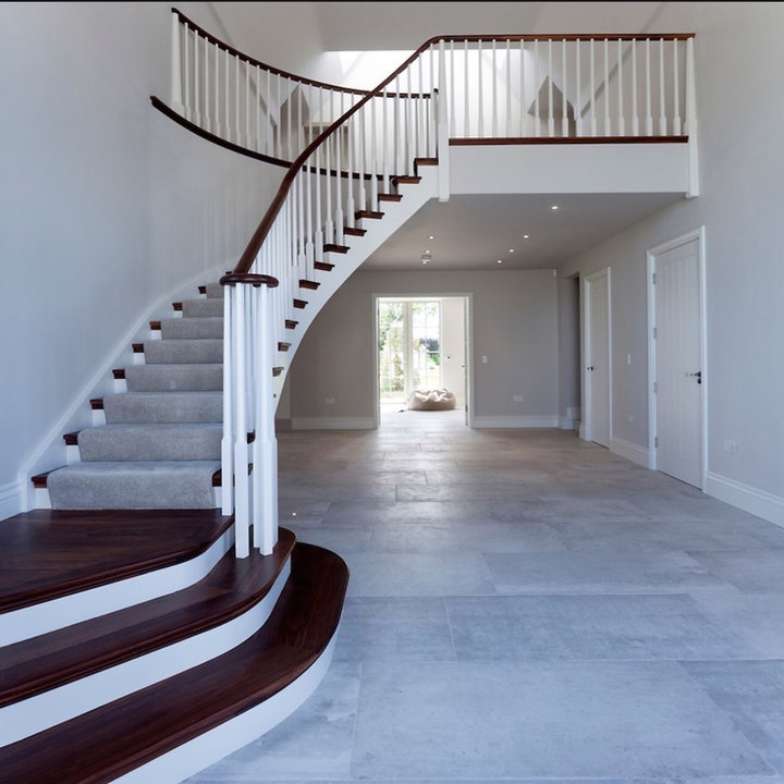 75 Ceramic Tile Hallway Ideas You'll Love - December, 2025 | Houzz