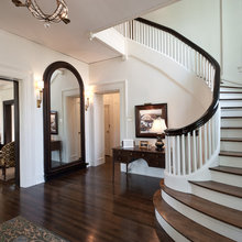 Stairs/Entryway