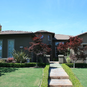 Exterior Painting-AFTER (yes the same house)