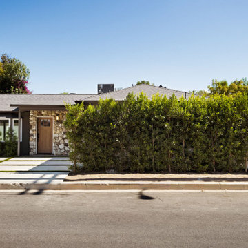 The hidden duplex & A home makeover - SB9 Investment property in Woodland Hills