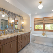 Julia bath