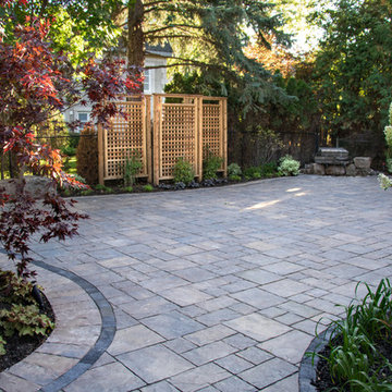 Thornhill backyard private oasis