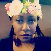 Aisha Elliss foto