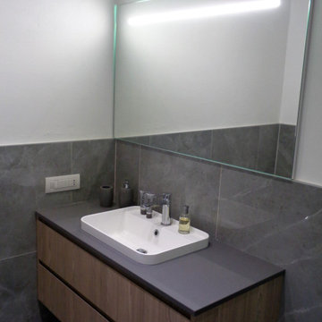 Casa V+3 in bianco e legno | 120 MQ
