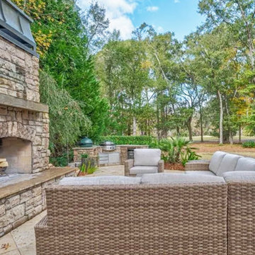 Outdoor Kitchen Featuring Evo Grill
