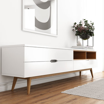 Nilsson TV Stand