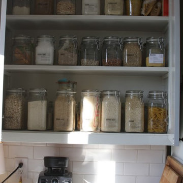 Quick in-cabinet pantry - Farmhouse kitchen - Oakland, CA