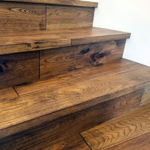 Engineered wood on stairs does the nosing have to be one piece