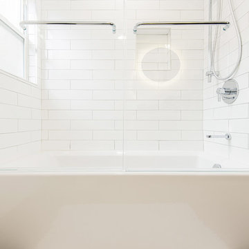 Modern Master Bathroom In Oakland, CA 94619