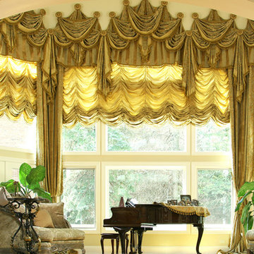 Custom and Luxury Drapery for Bay Window in Northbrook Illinois