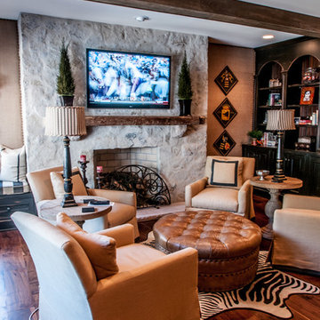 Men's Lounge