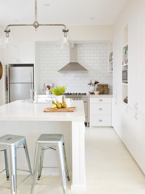 Top 30 Farmhouse Galley Kitchen Ideas & Decoration Pictures Houzz
