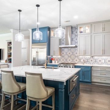 Colorful Oasis: A Dream Kitchen with Vibrant Patterns and Personality