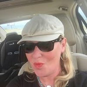Lisa Lowe's photo