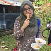 Farah Dina's photo