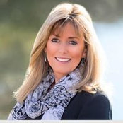 Paula Buono's photo