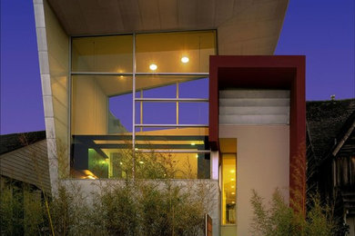 Minimalist exterior home photo in Los Angeles