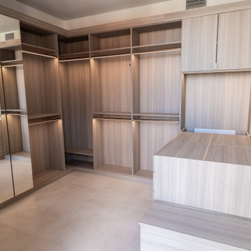 Elevated Everyday: Custom Closet with Integrated Vanity and Smart Storage