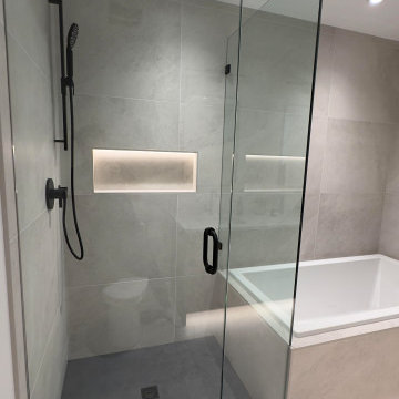 Burke Mountain Ensuite