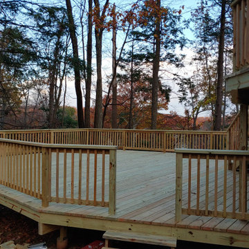 Danbury Deck Build