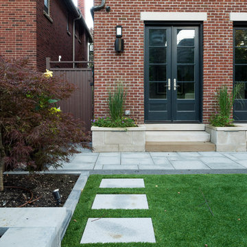 Outdoor Living & Lounge Area