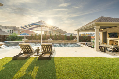 Inspiration for a transitional exterior home remodel in Dallas