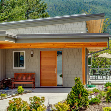 Howe Sound Haven, Squamish - West Coast Modern