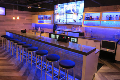 Inspiration for a modern home bar remodel in San Francisco